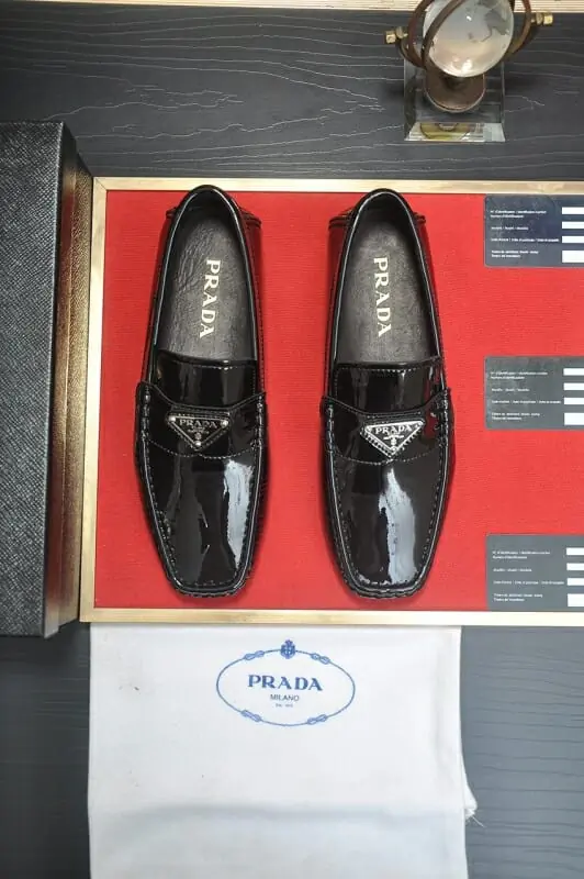 prada cuir chaussures pour homme s_125751a2